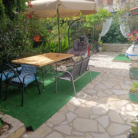 Garden Home Gaios Exterior photo